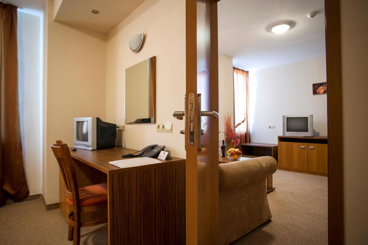 Hotel Intelcoop 2*